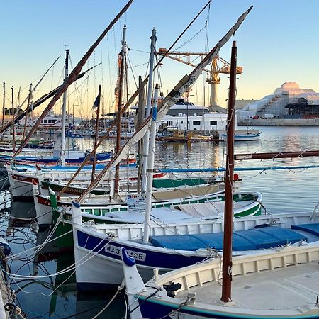 Aloha Climatise Parking By Laconciergerie13 Λα Σιοτά Εξωτερικό φωτογραφία